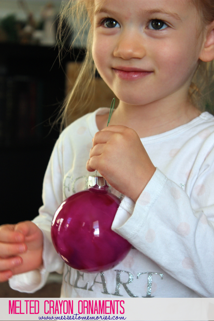 Melted crayon ornaments from Messes to Memories