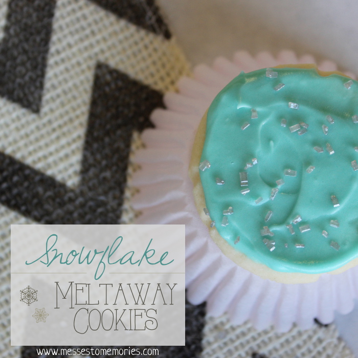 Snowflake Meltaway Cookies are the easiest and yummiest sugar cookie from Messes to Memories