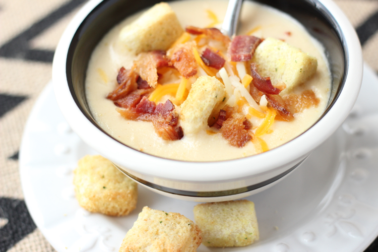 Creamy Cauliflower Chowder 