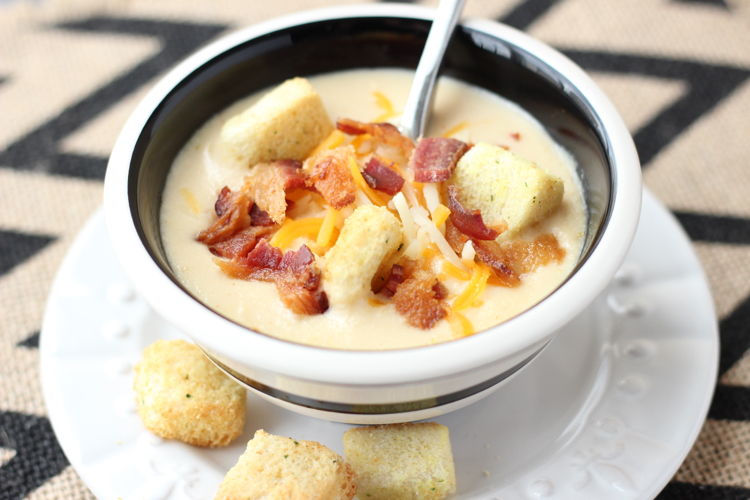 Creamy Cauliflower Chowder 